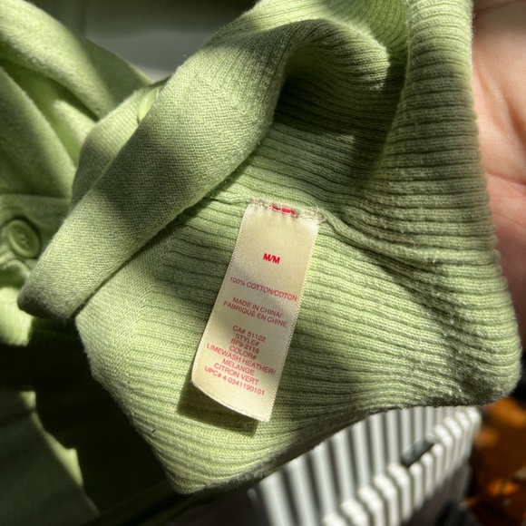 AS IS B.U.M. Equipment | Light Green Cardigan - Picture 4 of 10